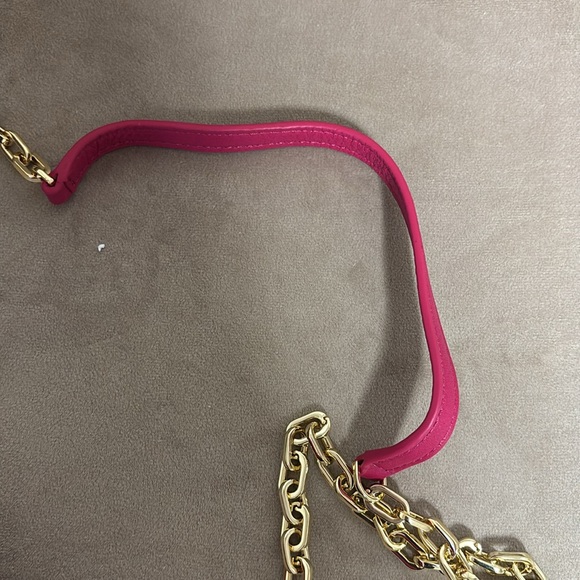 Tory Burch Mercer Classic Cross body- hot pink -Carnation Red with Gold hardware - Picture 9 of 16